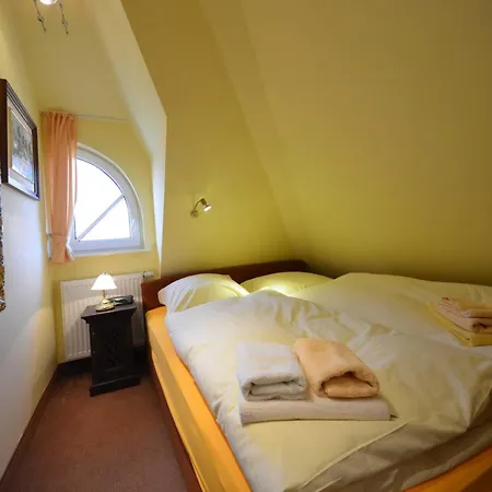 Reethaeuser 17 Fam Kroening