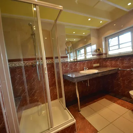 Reethaeuser 17 Fam Kroening * Groß Zicker