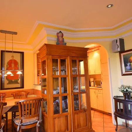 Reethaeuser 17 Fam Kroening Vakantiehuis *