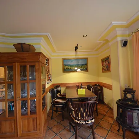 Reethaeuser 17 Fam Kroening * Groß Zicker