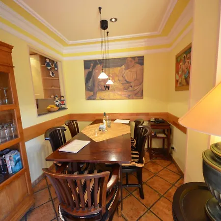 Reethaeuser 17 Fam Kroening